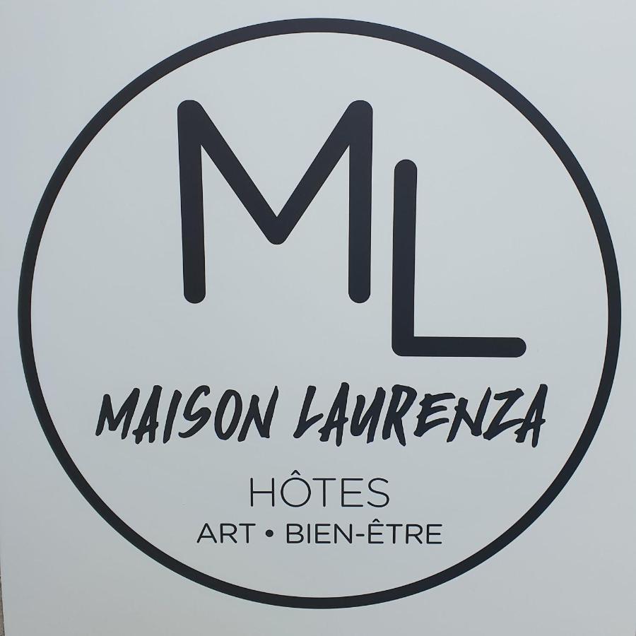 Maison Laurenza La Grande Suite 1760 Saint-Jean-de-Liversay Buitenkant foto